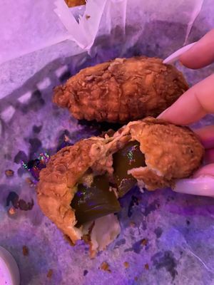 The Avenue Sports Grill by null