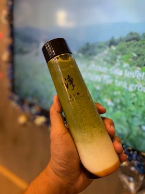 Jin Tea Shop by null