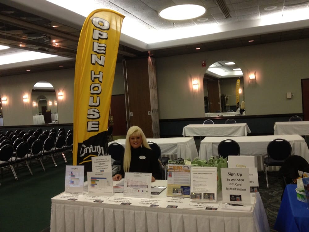 THE ROTONDA CONDOMINIUMS Updated August 2024 12 Reviews 8352 Greensboro Dr, McLean