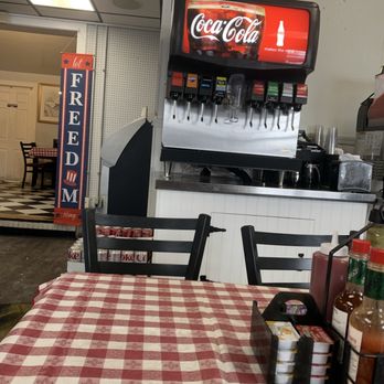 The Fill'Er-Up - Brunch - Pizza Near Me - Parkton, Maryland