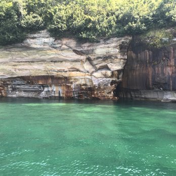 Pictured Rocks Cruises - Breathtaking views from the boat - Boating Near Me - Munising, Michigan Pictured Rocks Cruises - Breathtaking views from the boat - Boating Near Me - Munising, Michigan