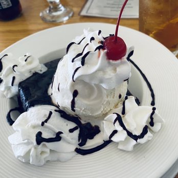 Wind & Sea - Brownie sundae - Seafood Near Me - Dana Point, California Wind & Sea - Brownie sundae - Seafood Near Me - Dana Point, California