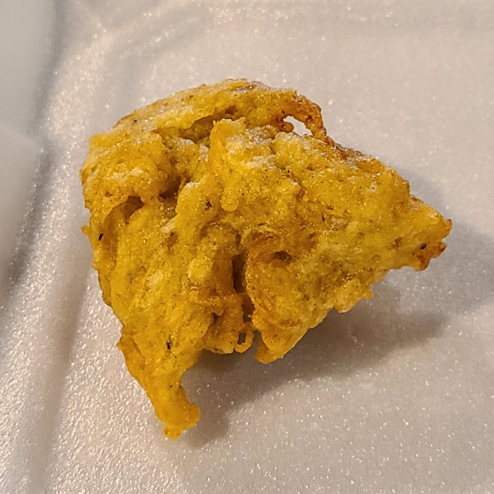 Arañitas de Plátano Verde con MayoKétchup de Puerto Rico. Green