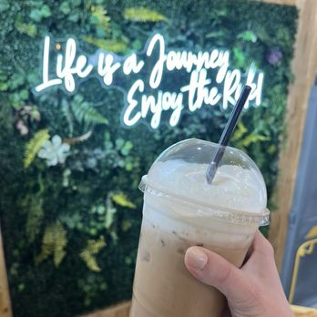 Coffee At The Crossing - Iced White Chocolate Mocha - Coffee & Tea Near Me - McCordsville, Indiana
