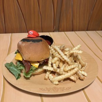 Toadstool Cafe - Mario Burger - Cafes Near Me - Universal City, California