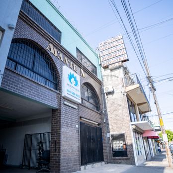 Healthy Baja Group - Frente - Cosmetic Surgeons Near Me - Tijuana, BCN