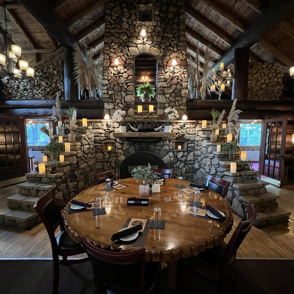 Sherwood North - Dining room - Seafood Near Me - Nisswa, Minnesota Sherwood North - Dining room - Seafood Near Me - Nisswa, Minnesota