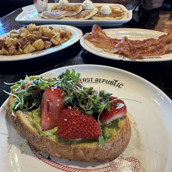 Breakfast Republic - Pineapple pancakes, avocado toast, bacon, and house potatoes. - Breakfast & Brunch Near Me - Palm Desert, California