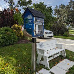 Little Free Library - Delnore - Delnore Little Free Library, 1414 Whiskey Creek Dr, Fort Myers