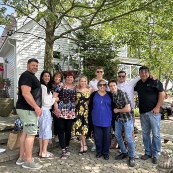 Tulip Tree Cafe - Family photo - New American Near Me - Freehold, New Jersey Tulip Tree Cafe - Family photo - New American Near Me - Freehold, New Jersey