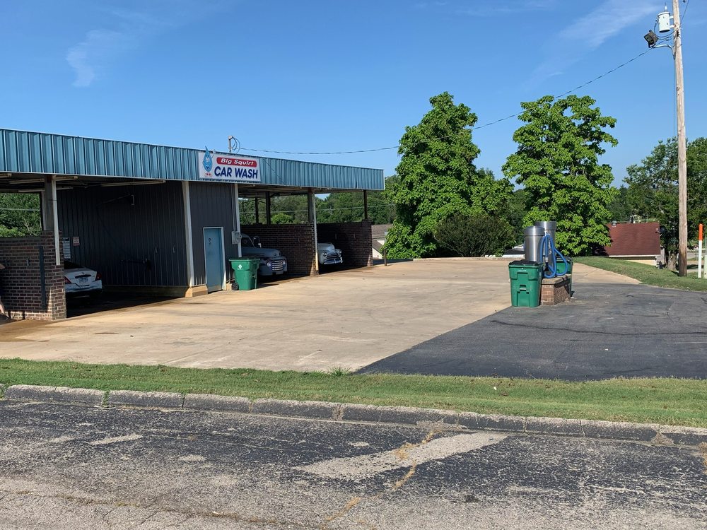 BIG SQUIRT CAR WASH Updated August 2024 803 E Main St, Flippin