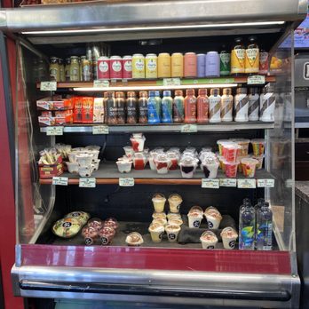 Deli Boy - Decent selection of healthier items that not all delis carry - Delis Near Me - Baldwin, New York