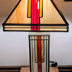 Common Threads - Brook Park - Small stained glass lamp