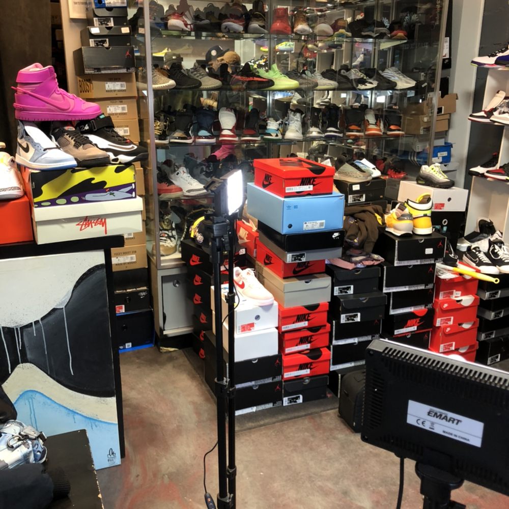 XCLUSIVE ARRIVALS Updated September 2024 18 Photos 2132 Second