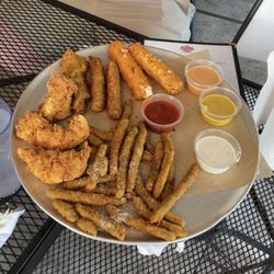 The Filling Station - Appetizer sampler