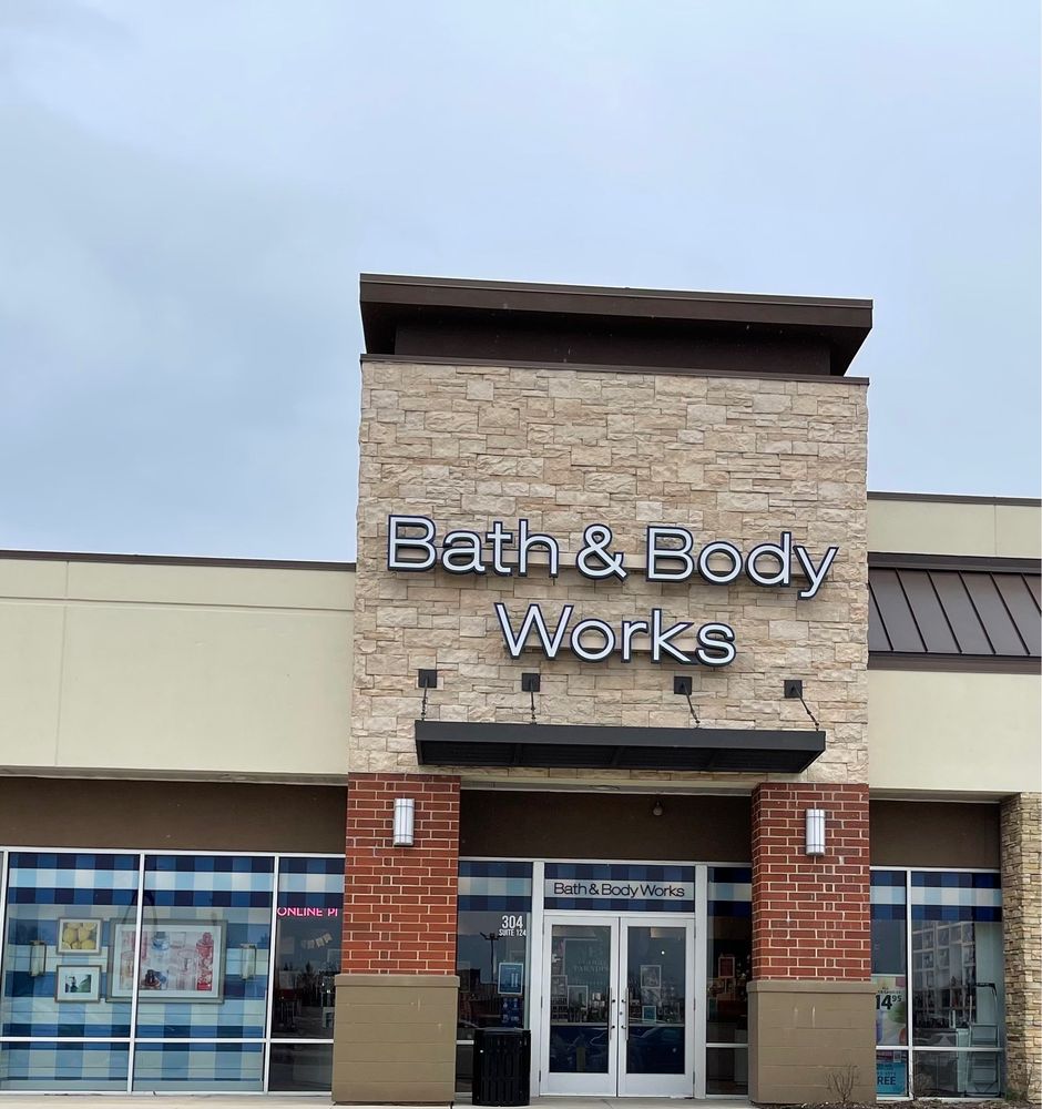 BATH & BODY WORKS - Updated July 2025 - 10 Photos & 26 Reviews ...