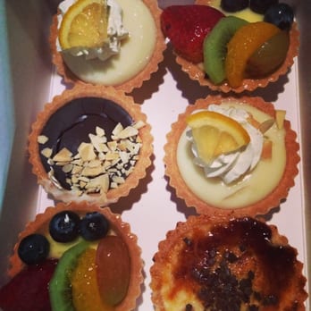 la Madeleine - You can choose 6 minis for $9.99 - Bakeries Near Me - Arlington, Texas la Madeleine - You can choose 6 minis for $9.99 - Bakeries Near Me - Arlington, Texas