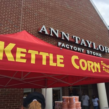 Uncle Dave's Kettle Korn - Popcorn Shops Near Me - Williamsburg, Virginia Uncle Dave's Kettle Korn - Popcorn Shops Near Me - Williamsburg, Virginia