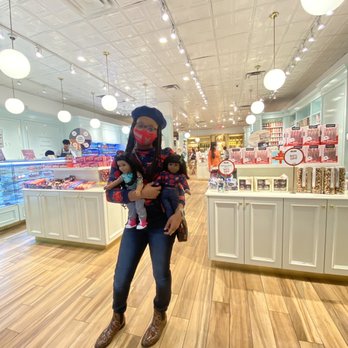 Lolli and Pops - Yummy Candy - Candy Stores Near Me - Houston, Texas Lolli and Pops - Yummy Candy - Candy Stores Near Me - Houston, Texas