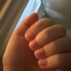 Kelly Nails - After math