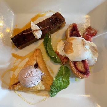Oyo - $28 dessert sampler. Skip it. :/ - Latin American Near Me - Pleasanton, California Oyo - $28 dessert sampler. Skip it. :/ - Latin American Near Me - Pleasanton, California