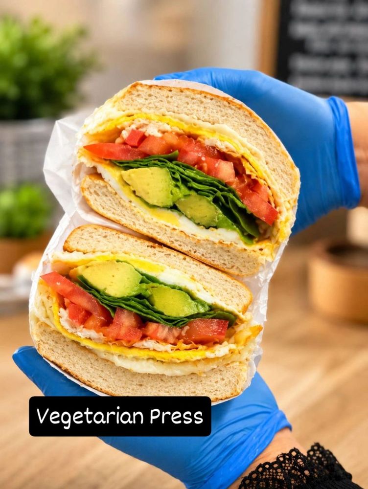 Bun & Press Food Truck Logo