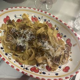 PAPPARDELLE AU RAGOÛT PAPPARDELLE AU RAGOÛT