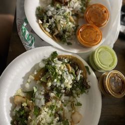 Gerardo's Tacos - Yacooooos