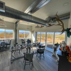 Blue Cow Guest Farm - Main dining