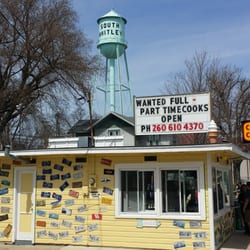 Carol's Corner - Carol's Corner is in the heart of South Whitley!