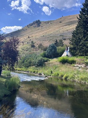 Rustic Inn Creekside Resort & Spa at Jackson Hole by null