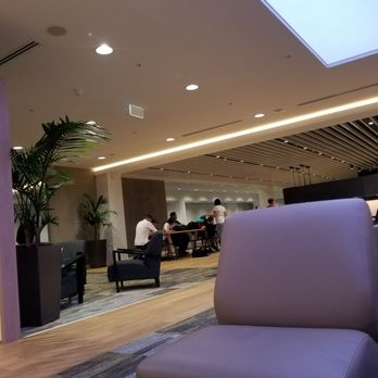 Strata Lounge - Very spacious lounge. - Airport Lounges Near Me - Auckland, AUK