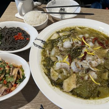 B2J Fish Soup - Chinese Near Me - Edison, New Jersey B2J Fish Soup - Chinese Near Me - Edison, New Jersey