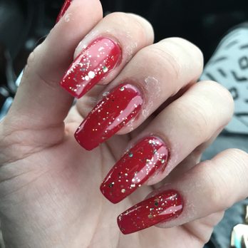 Techno Nails - Product stuck on my fingers, uneven fill, and bloody stinging nail beds. - Nail Salons Near Me - North Ridgeville, Ohio