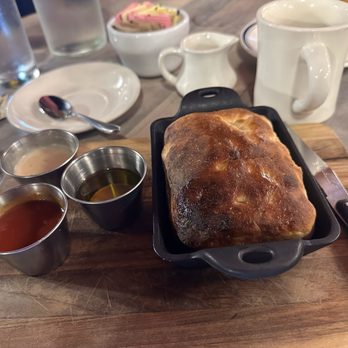 Divina - Fresh baked focaccia loaf and dipping sauces. Delicious. - Italian Near Me - Stamford, Connecticut Divina - Fresh baked focaccia loaf and dipping sauces. Delicious. - Italian Near Me - Stamford, Connecticut