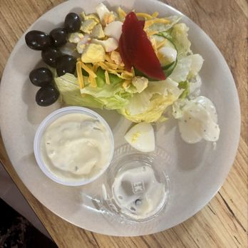 Mandy Jo's Country Corral - Salad bar - American Near Me - Everett, Pennsylvania