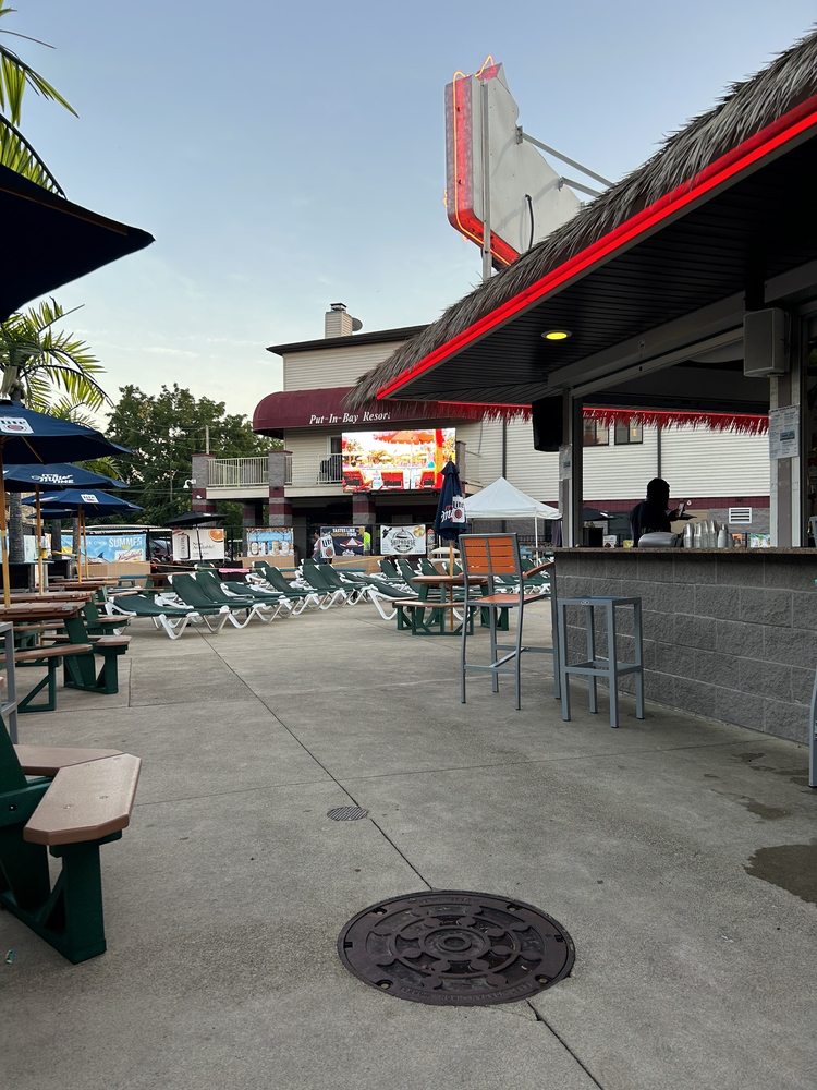 THE BLUE MARLIN TIKI BAR - Updated March 2025 - 12 Reviews - 439