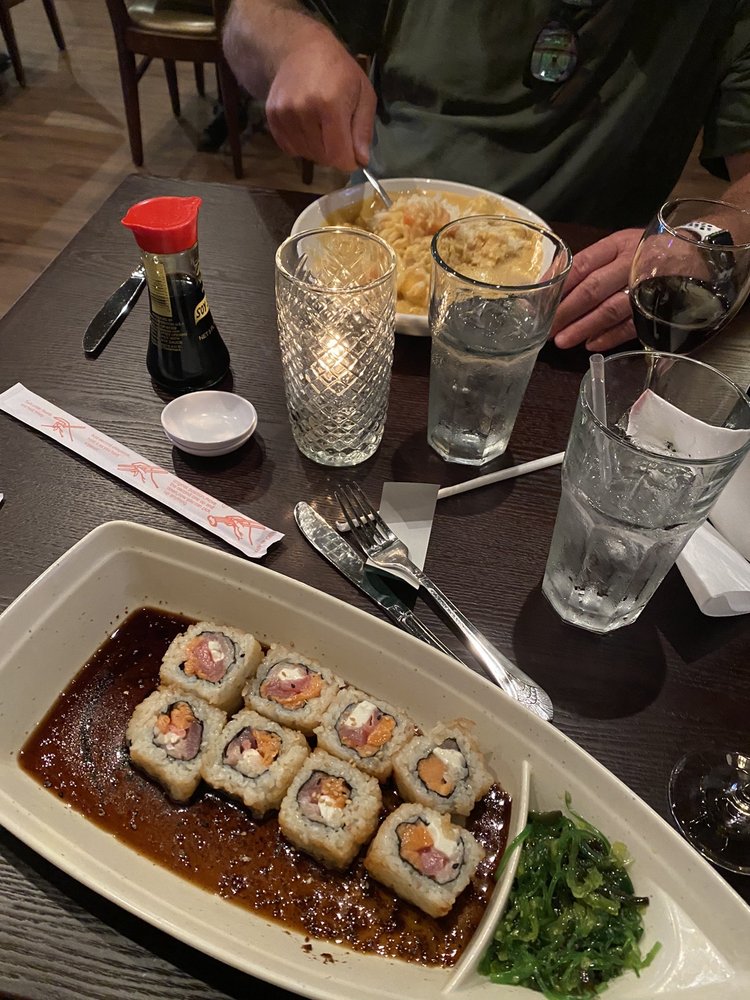 THAI BASIL SUSHI II OF TUSCALOOSA Updated June 2024 37 Photos & 31