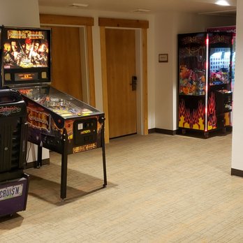 Grand Timber Lodge - arcade - Ski Resorts Near Me - Breckenridge, Colorado