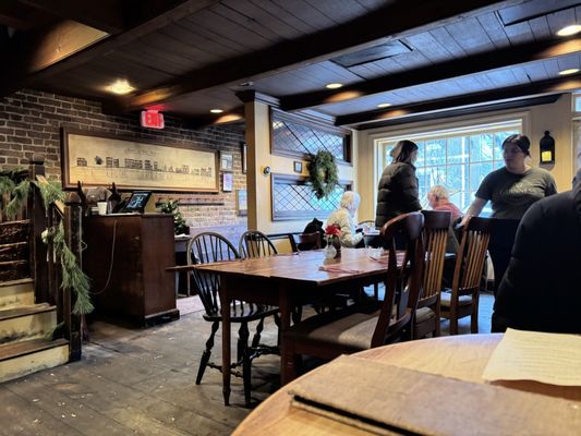 Jessop's Tavern & Colonial Restaurant by null