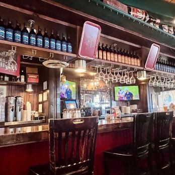 Oregano's - Bar - Pizza Near Me - Mesa, Arizona