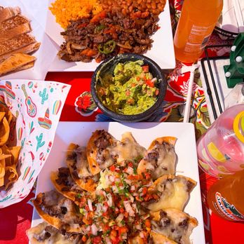 Homemade Taqueria Forest Hills - Dining in - fresh crispy chips! Makes a huge difference! - Mexican Near Me - Forest Hills, New York Homemade Taqueria Forest Hills - Dining in - fresh crispy chips! Makes a huge difference! - Mexican Near Me - Forest Hills, New York