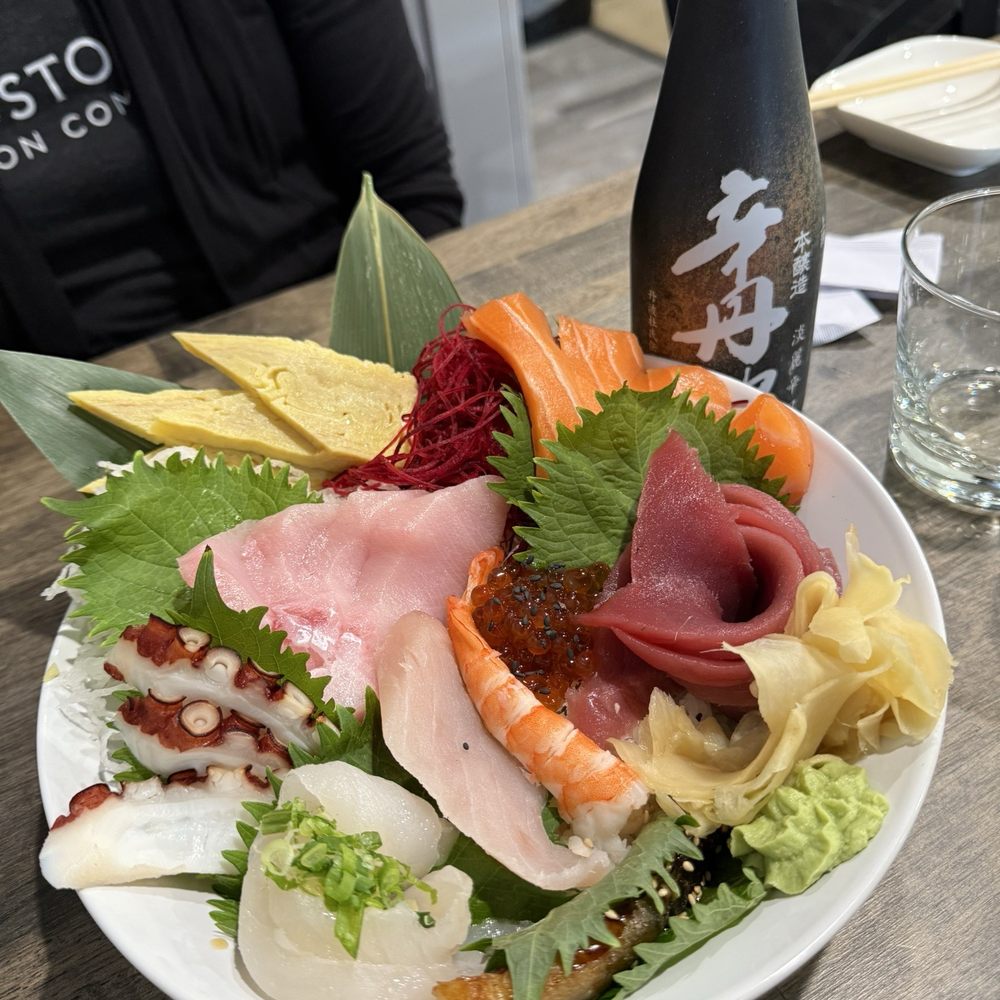 Chirashi Plate with Karatamba sake Chirashi Plate with Karatamba sake