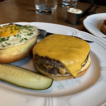 Au Cheval - Cheeseburger with egg - Bars Near Me - Chicago, Illinois Au Cheval - Cheeseburger with egg - Bars Near Me - Chicago, Illinois