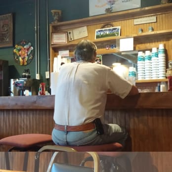 Mary's Cafe - 4 seat counter - American Near Me - Colorado City, Texas