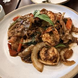 N3. Thai Drunken Noodle (Pad Kee Mao) N3. Thai Drunken Noodle (Pad Kee Mao)