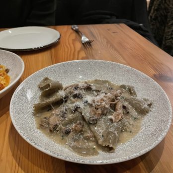 Oak & Reel - Blecs - Italian Near Me - Detroit, Michigan Oak & Reel - Blecs - Italian Near Me - Detroit, Michigan