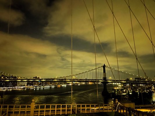 Brooklyn Bridge by null