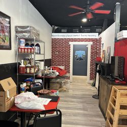 Louie’s Cheesesteaks and Pizza