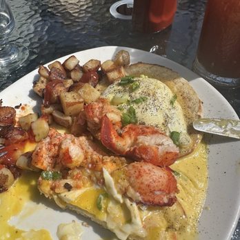 Top Mast Cafe - Lobsta' Bennie's - Cafes Near Me - North Truro, Massachusetts Top Mast Cafe - Lobsta' Bennie's - Cafes Near Me - North Truro, Massachusetts